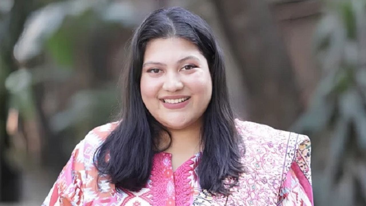 কারিনার মরদেহ আসবে রোববার, মুন্সিগঞ্জে দাফন সোমবার