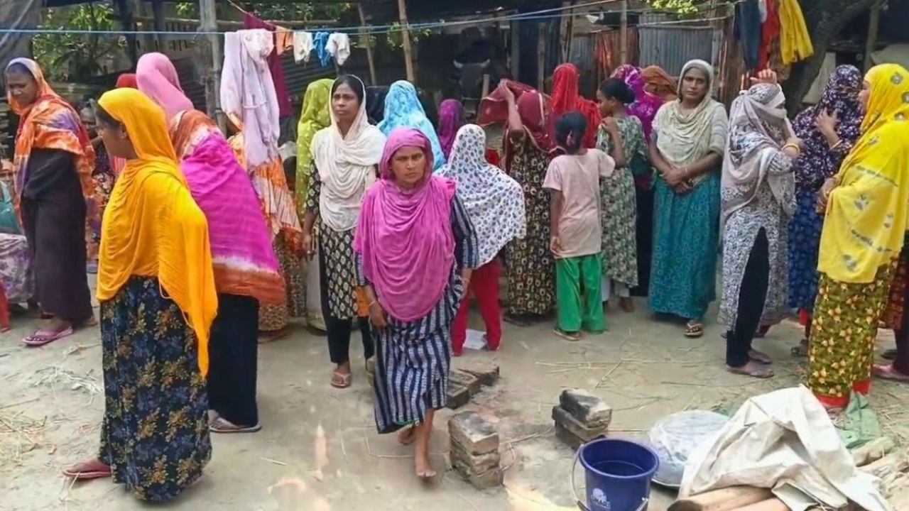 নাটোরে স্বামীকে কুপিয়ে হত্যার অভিযোগ, স্ত্রী আটক