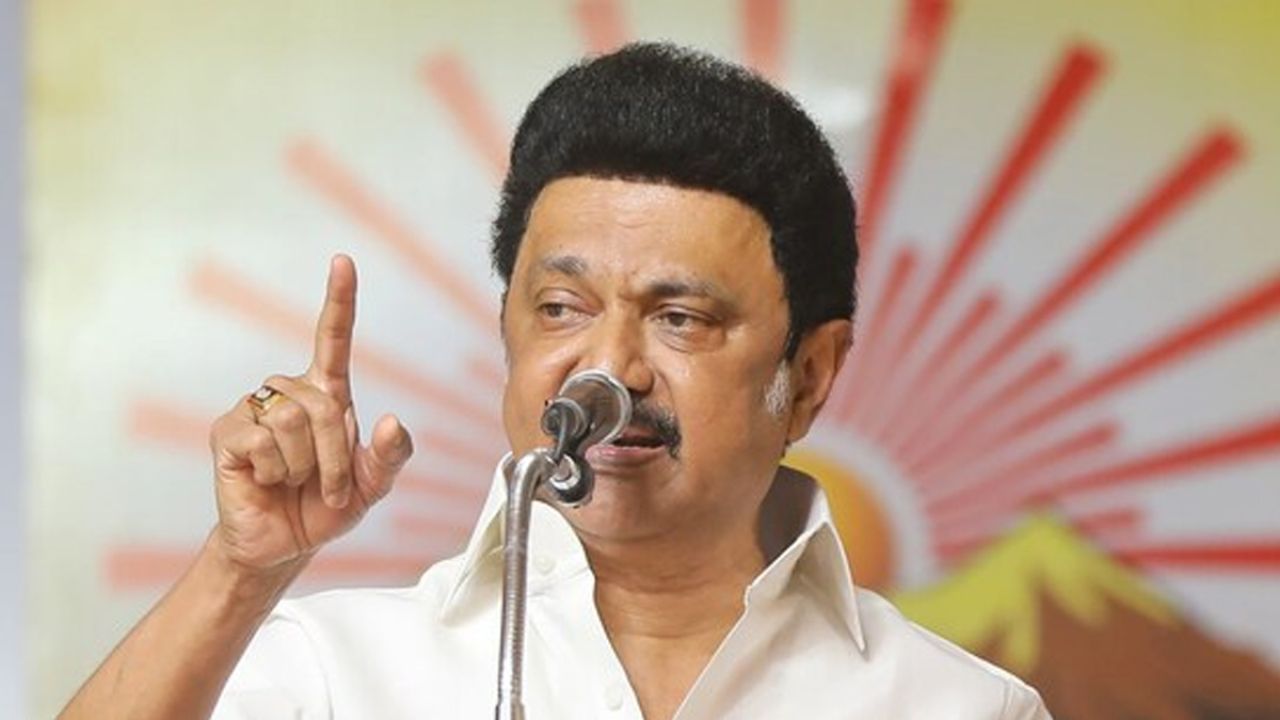 পরাজয়ের কারণ খুঁজতে ৩৮ সদস্যের কমিটি গঠন করে ময়দানে স্টালিন