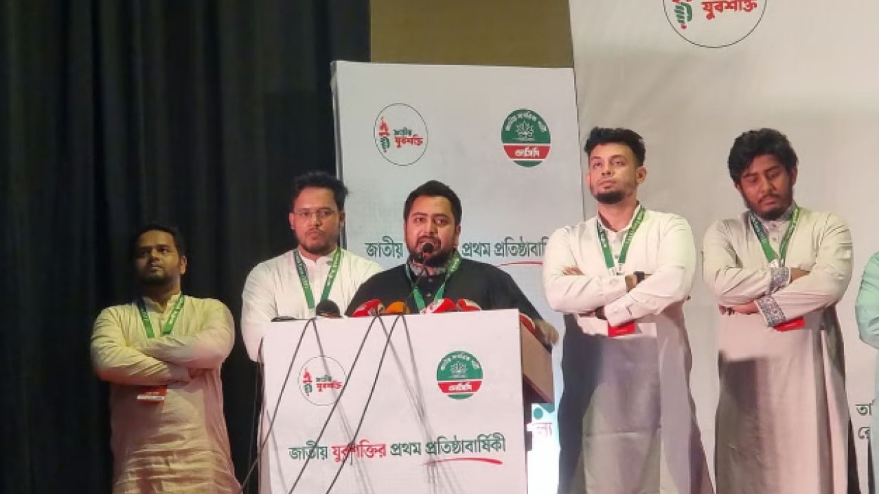 হামে শিশু মৃত্যু সরকারের ব্যর্থতা, অনতিবিলম্বে স্বাস্থ্য জরুরি অবস্থা ঘোষণার দাবি নাহিদের