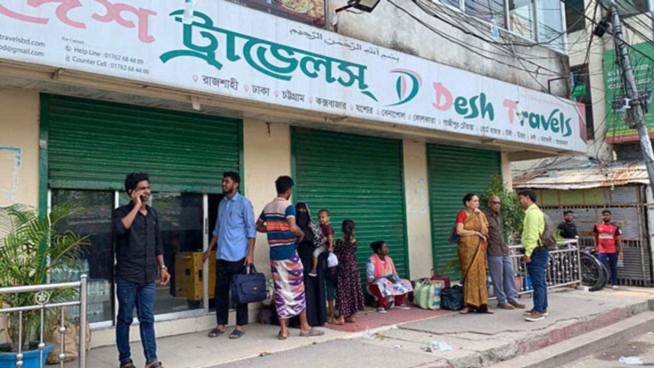 শ্রমিকদের কোন্দলে রাজশাহীতে বন্ধ দূরপাল্লার বাস