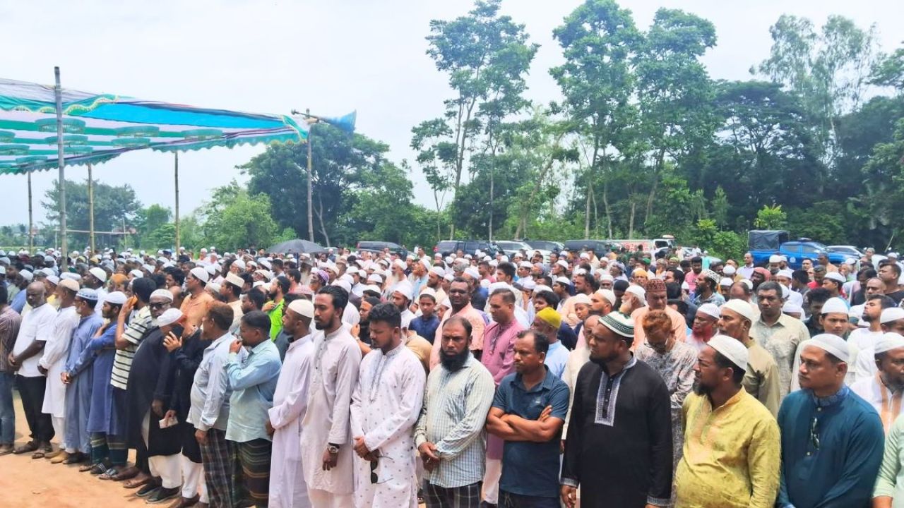 লৌহজংয়ে সাবেক প্রতিমন্ত্রী সিনহার শেষ বিদায়