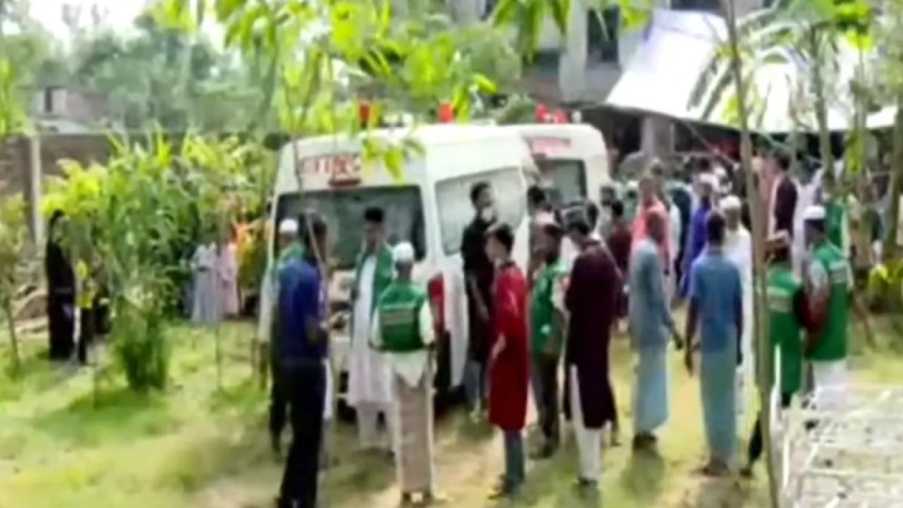 বাড়িতে পৌঁছেছে ওমান প্রবাসী ৪ ভাইয়ের মরদেহ