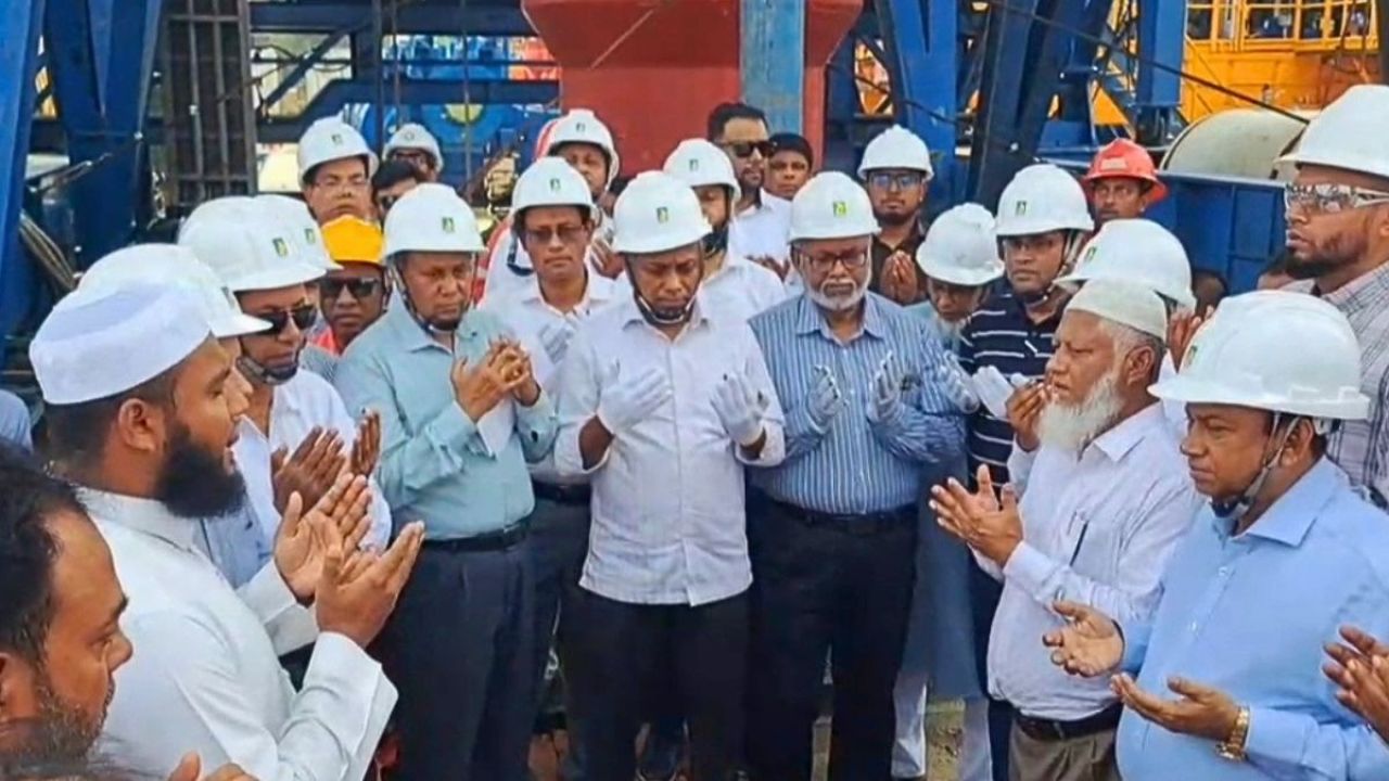 আমদানিনির্ভরতা কমাতে নতুন ৪টি কূপ খনন শুরু : জ্বালানি প্রতিমন্ত্রী
