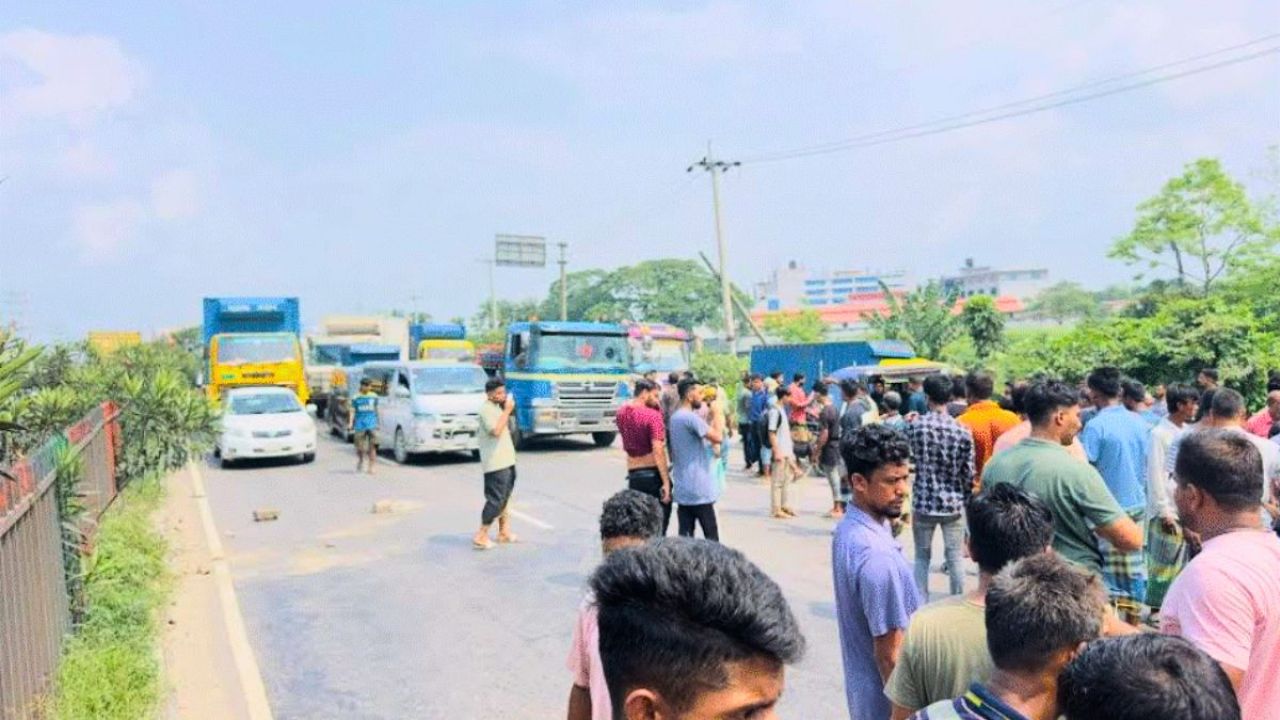 চাঁদা না পেয়ে অটোচালককে হত্যা, সোনারগাঁয়ে মহাসড়ক অবরোধ