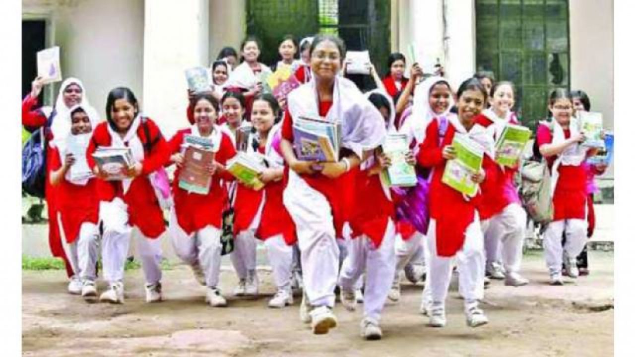 লম্বা ছুটিতে যাচ্ছে শিক্ষাপ্রতিষ্ঠান