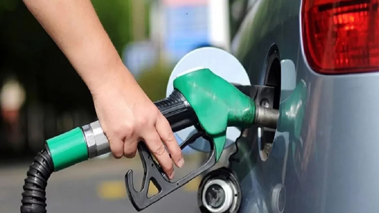 বিশ্ববাজারে আবারও বাড়ল জ্বালানি তেলের দাম