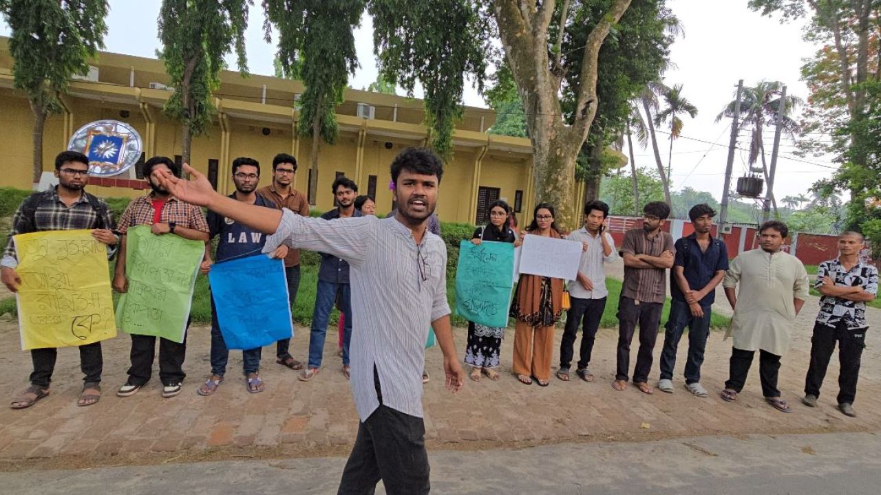 পল্লবীর শিশু হত্যা: রাবিতে প্রতিবাদ সমাবেশ