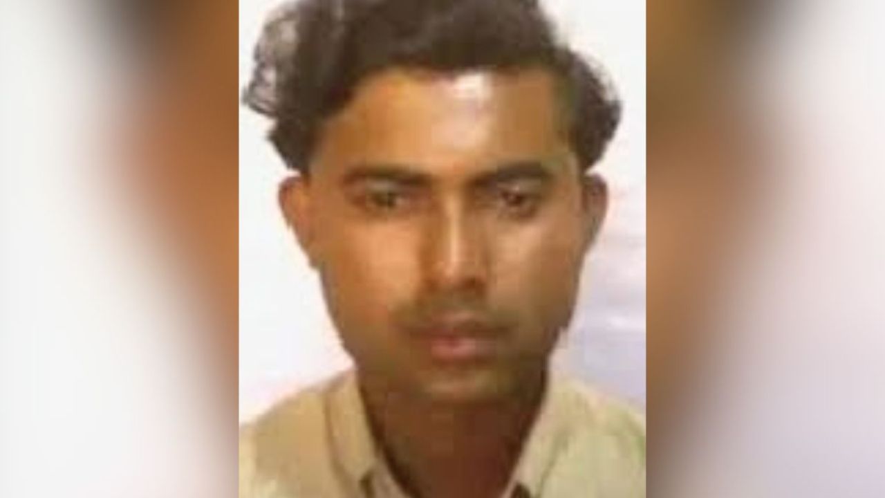 গফরগাঁওয়ে যুবককে গলা কেটে হত্যার ঘটনায় মামলা