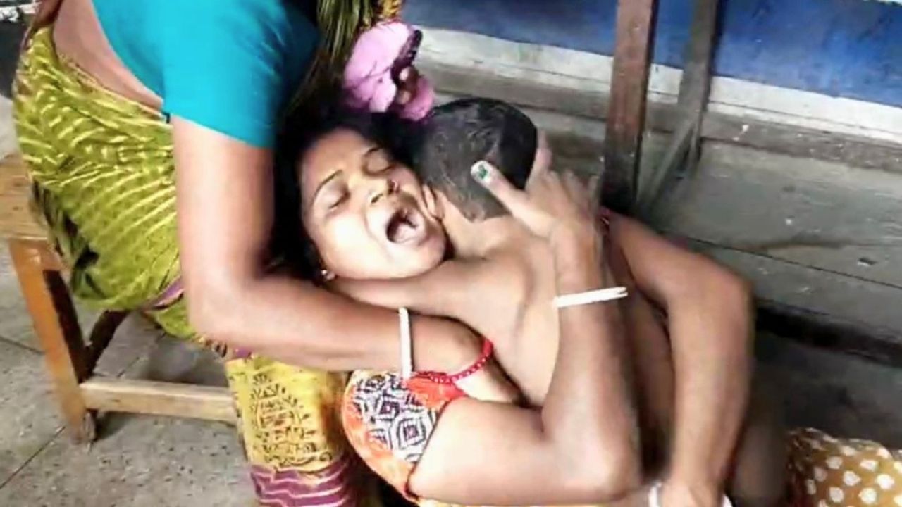 নেছারাবাদে ডোবায় পড়ে শিশুর মৃত্যু