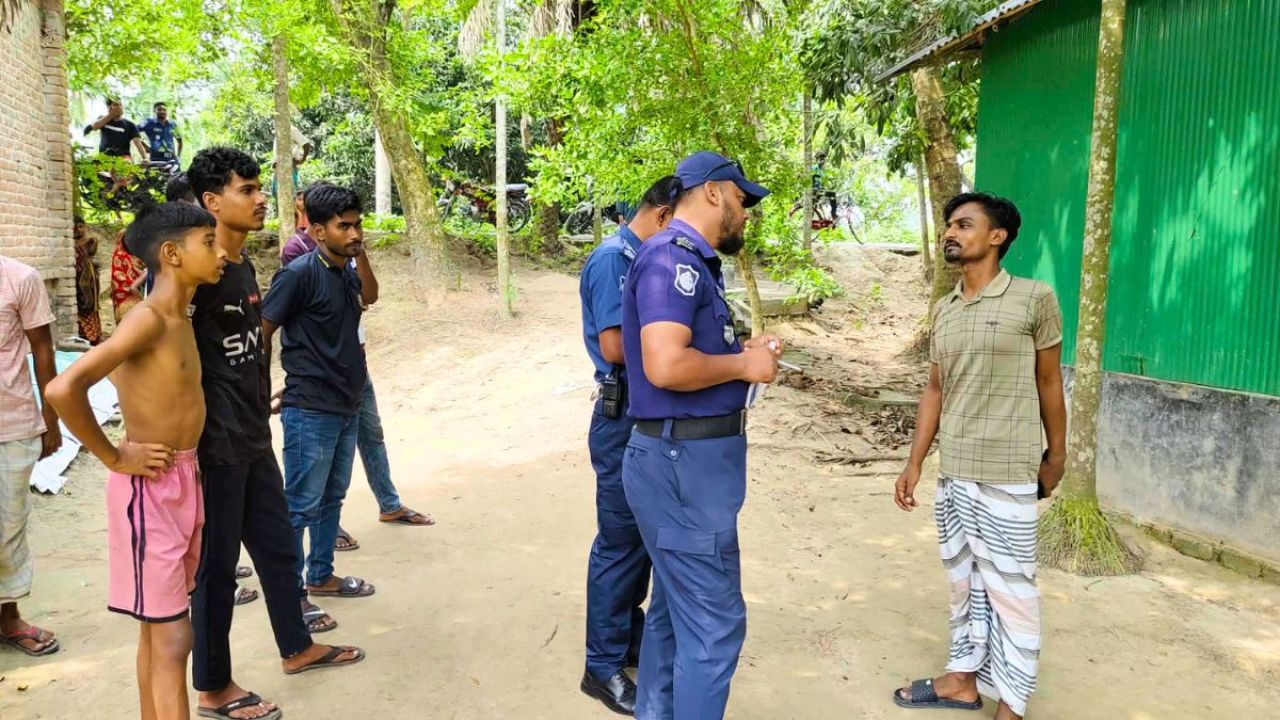 কুষ্টিয়ায় ছাত্রদল নেতার বাড়িতে হামলার অভিযোগ