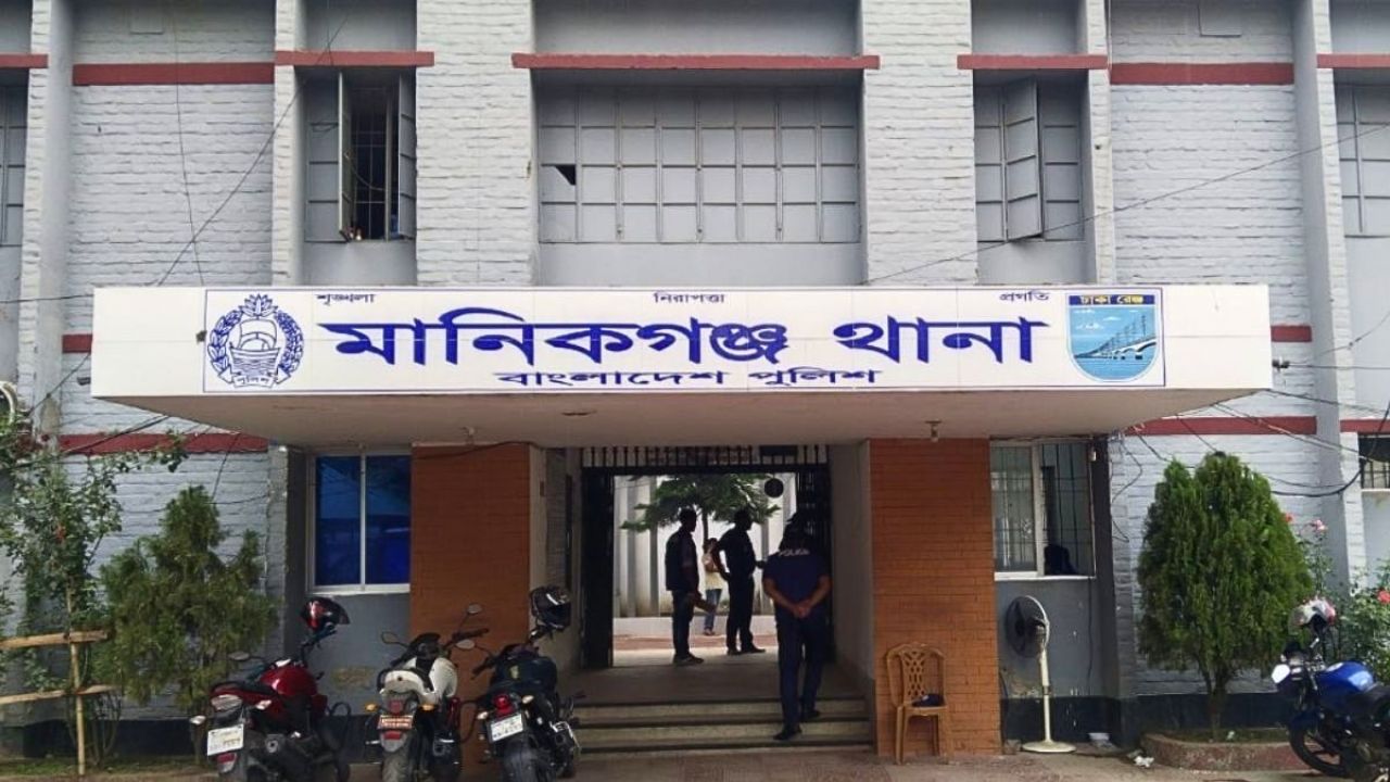 মানিকগঞ্জে ভাগনের হাতে মামি খুন 