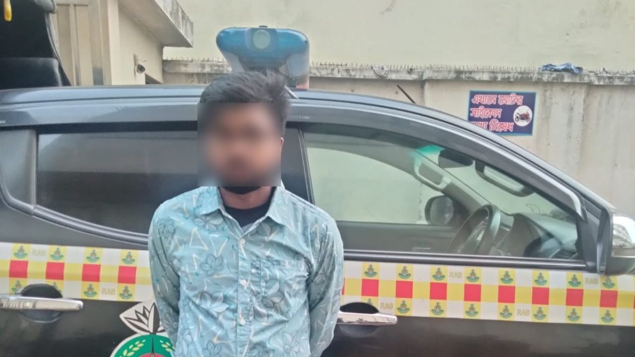 বিয়ের প্রলোভনে সাবেক স্ত্রীকে ধর্ষণের অভিযোগে যুবক গ্রেপ্তার
