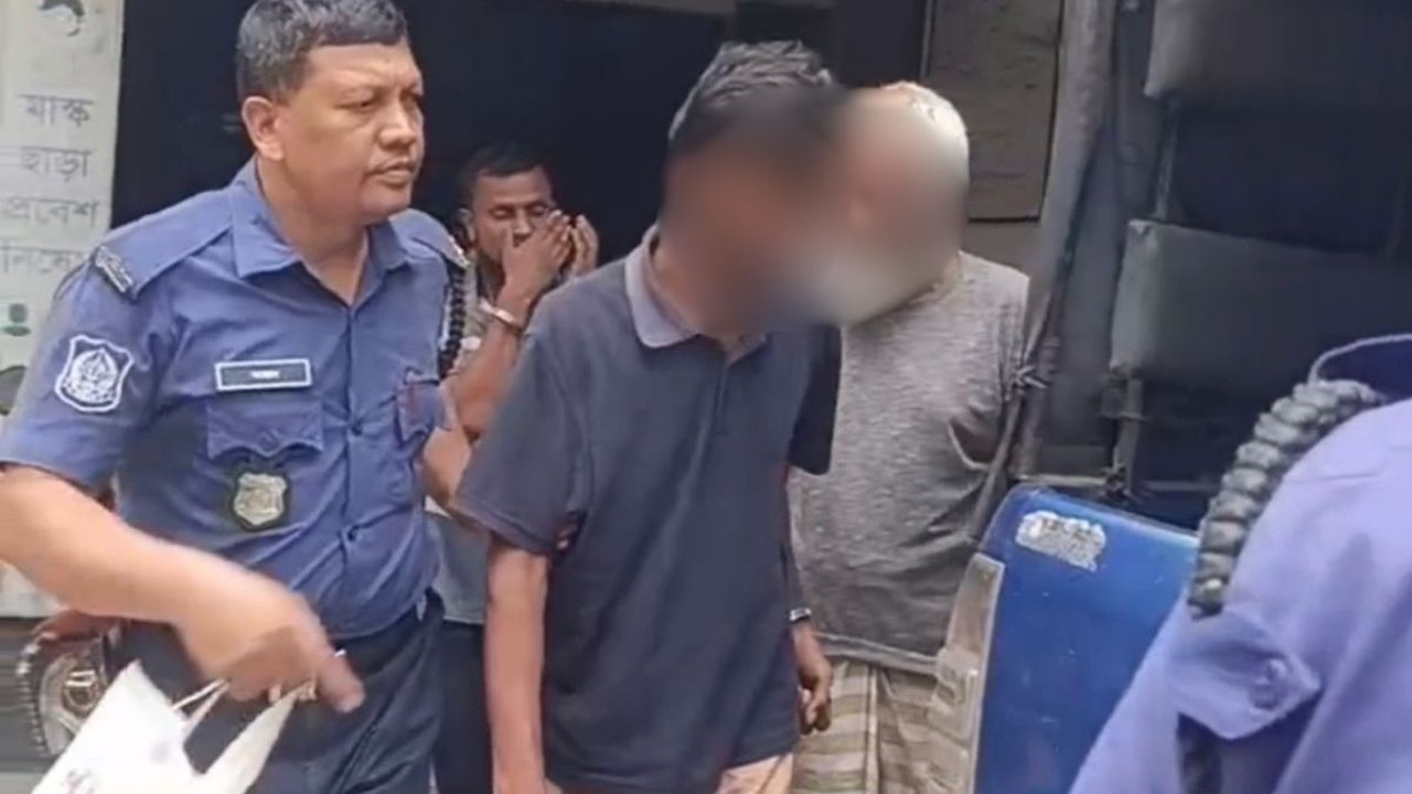 ধর্ষণে ‘অন্তঃসত্ত্বা’ স্কুলছাত্রী, বাবা ও ছেলে গ্রেপ্তার