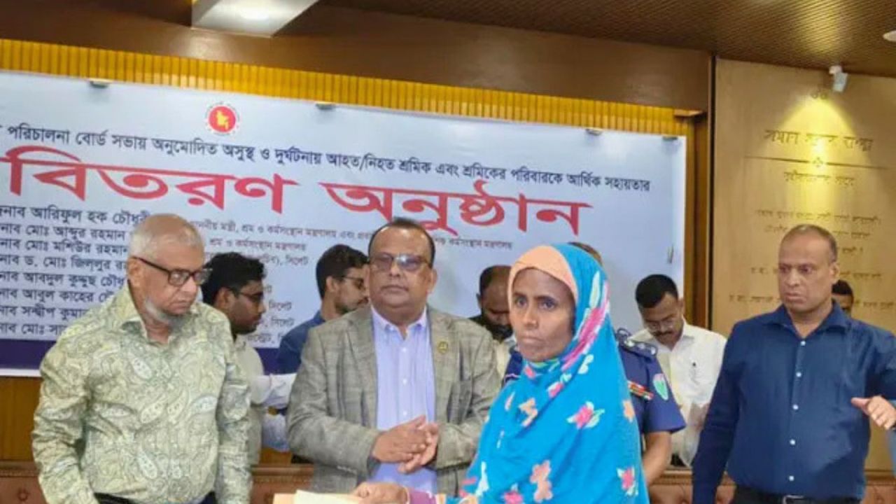 প্রবাসে লোক পাঠানোয় প্রতারণা করলে কঠোর ব্যবস্থা : আরিফুল হক চৌধুরী