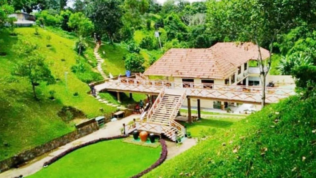 ঈদের ছুটিতে মৌলভীবাজারে আগাম বুকিং কম