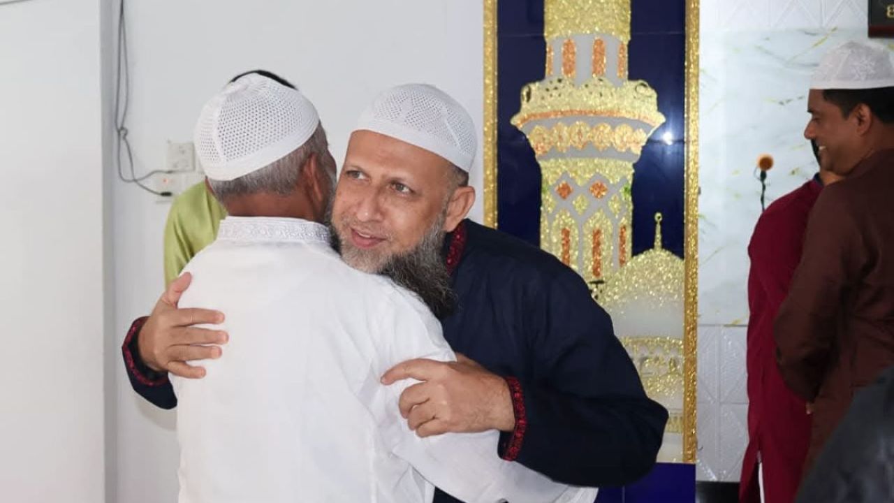 চাঁদপুর পুলিশ লাইন্সে ঈদের জামাত অনুষ্ঠিত