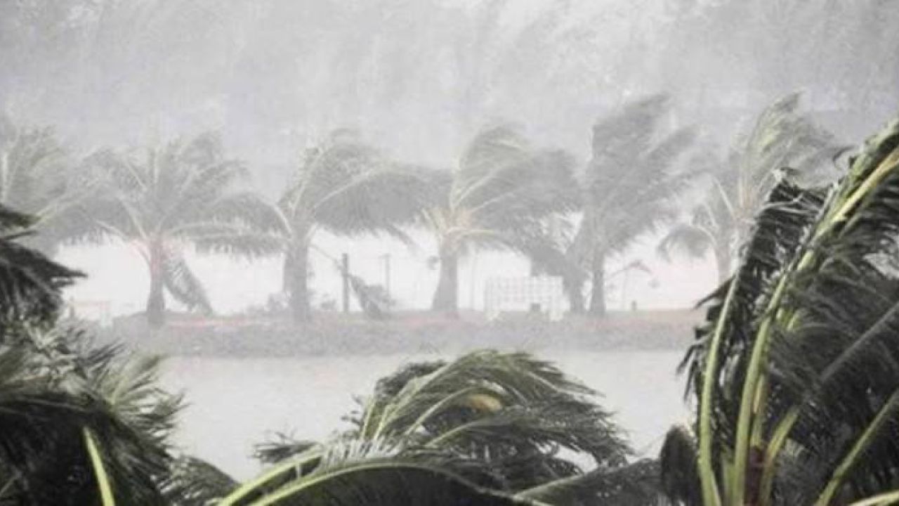 দেশের ৮ অঞ্চলে দমকা হাওয়াসহ বজ্রবৃষ্টির পূর্বাভাস, নদী বন্দরে সতর্ক সংকেত