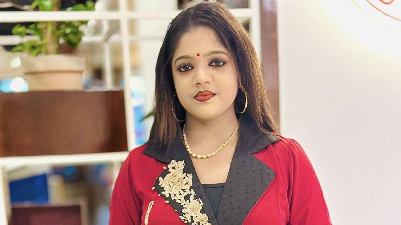 মৌলিক গান প্রকাশে মনোযোগী হচ্ছেন সংগীতশিল্পী মিতালী