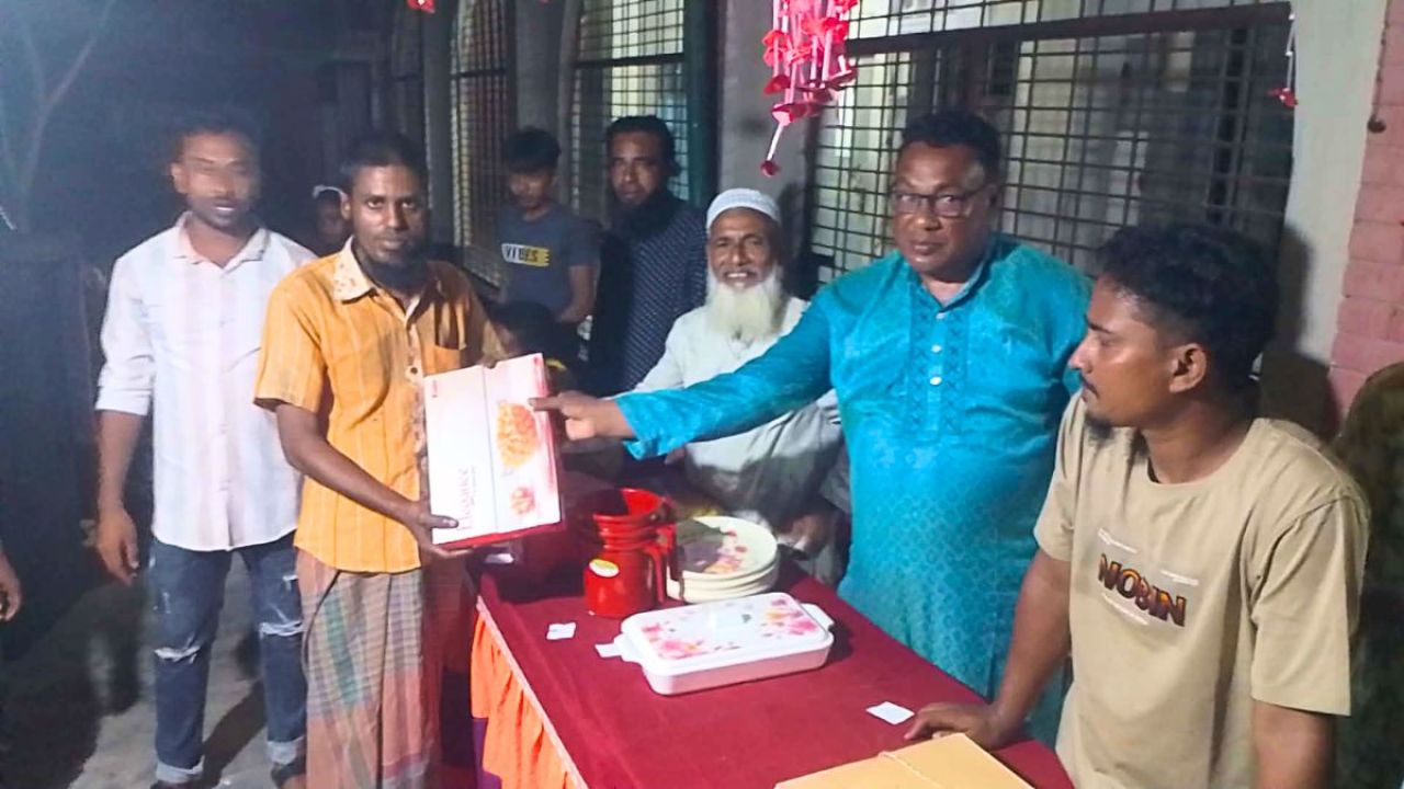 রাণীনগরে ঐতিহ্যবাহী গ্রামীণ খেলাধুলা ও মেলা