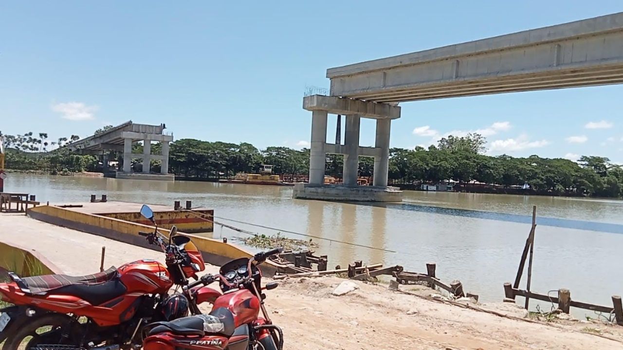 নেহালগঞ্জ সেতুর স্প্যান: মিলন হবে কত দিনে?