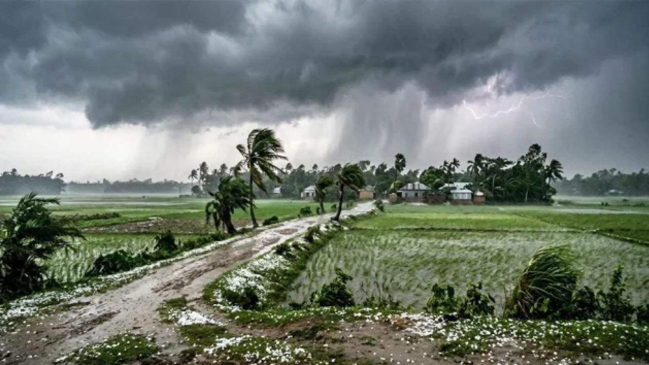 ১০ অঞ্চলে দমকা হাওয়াসহ কালবৈশাখীর আভাস, নদীবন্দরে সতর্কতা