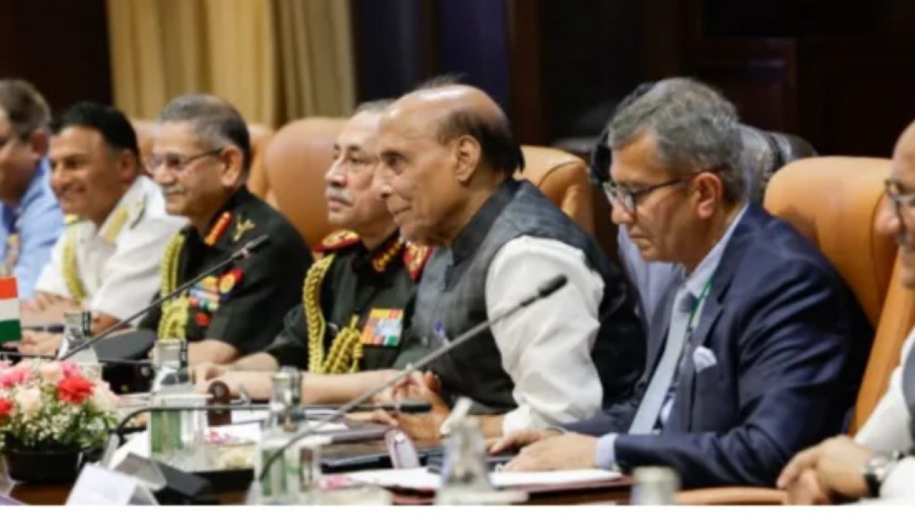 ইন্দো-প্যাসিফিকে শক্তির নতুন সমীকরণ: সর্বোচ্চ উচ্চতায় ভারত-অস্ট্রেলিয়া প্রতিরক্ষা জোট