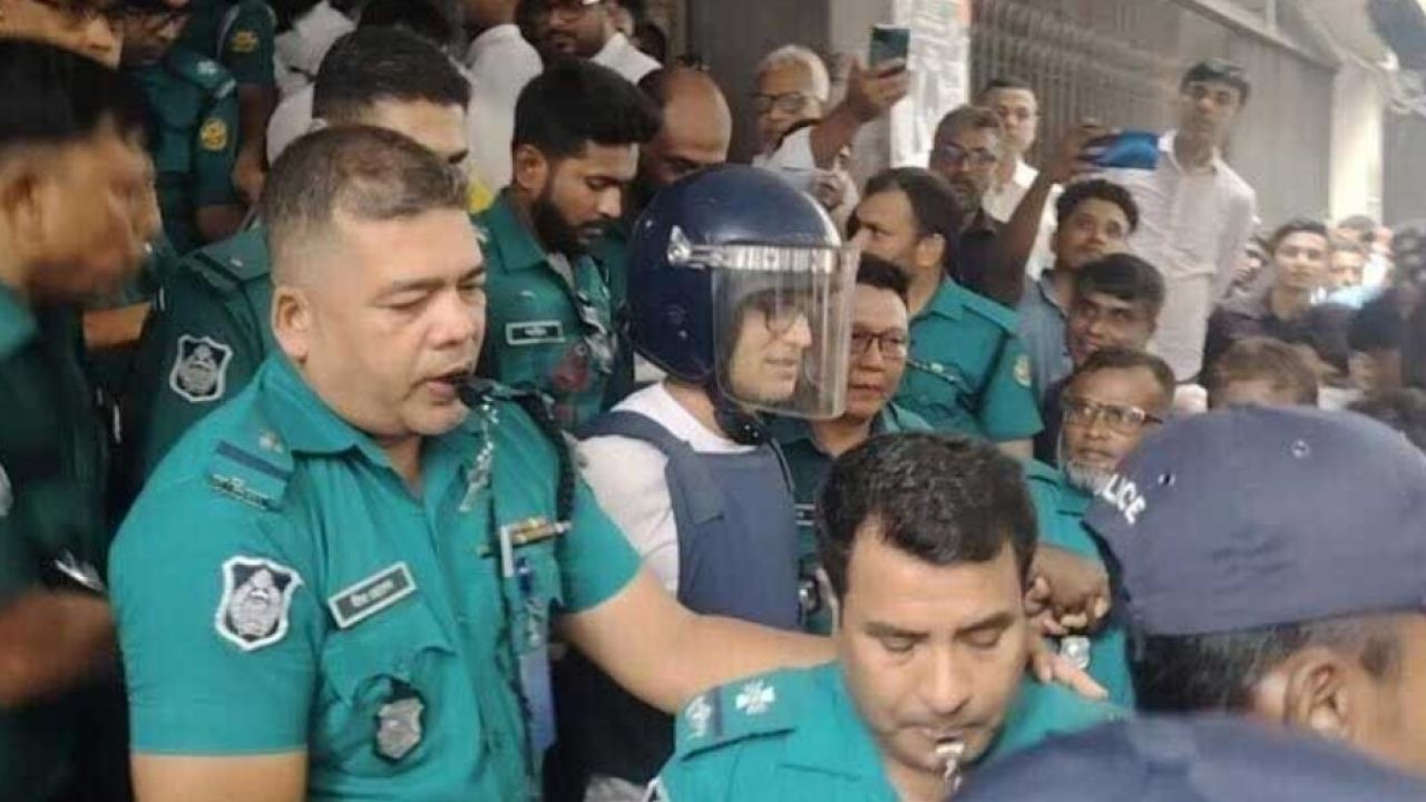আরও দুই মামলায় হাইকোর্টে ব্যারিস্টার সুমনের জামিন আবেদন