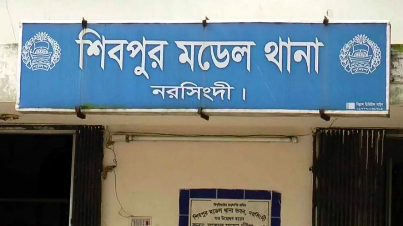 শিবপুরে সড়কের পাশে কার্টনে নবজাতকের লাশ