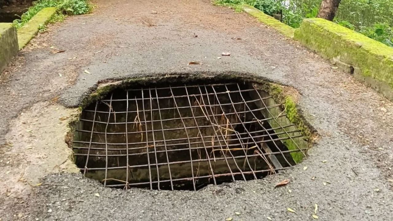 শিবপুরে কালভার্ট সংস্কার না হওয়ায় দুর্ভোগ