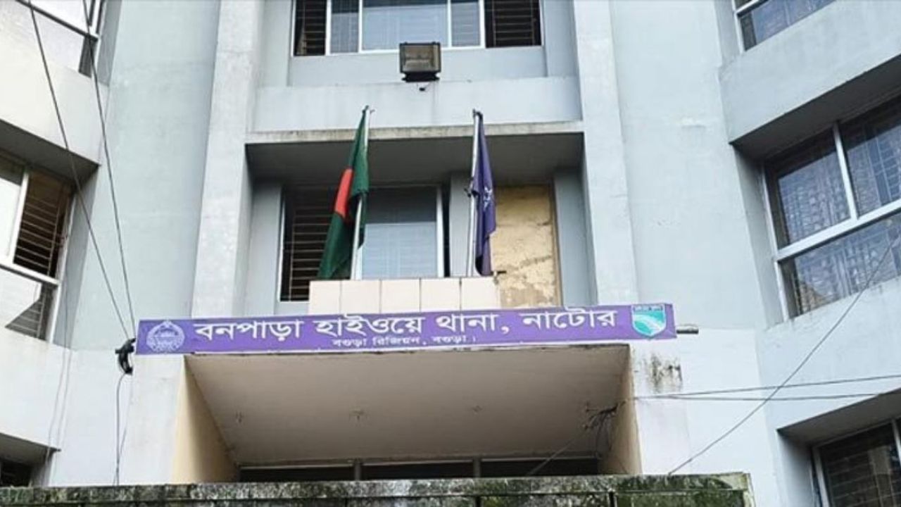 মহাসড়কে দুই গাড়ির সংঘর্ষে ২ শিশুর মৃত্যু