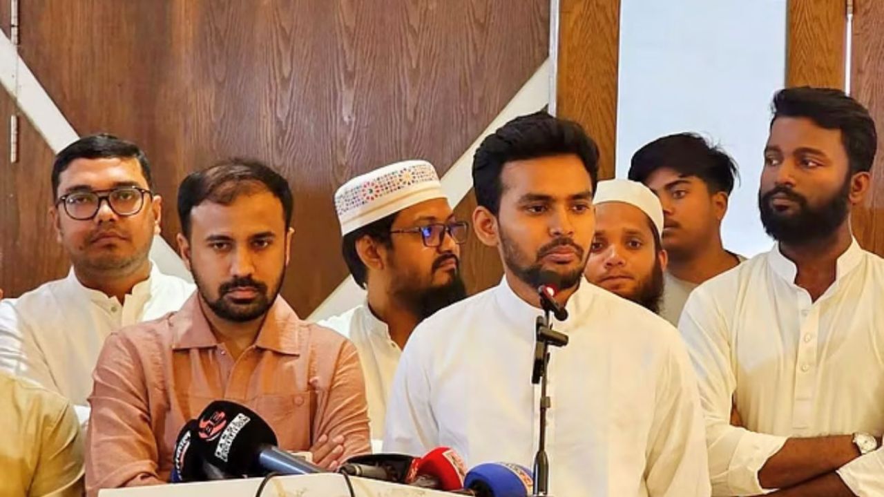‘আ.লীগ যেখানে ১৭ বছর নিয়েছিল, বিএনপি সেখানে ৩ মাসেই পৌঁছে গেছে’