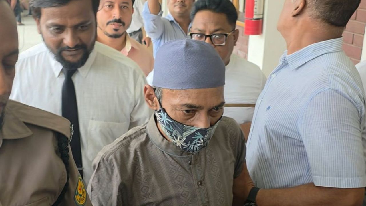 কন্যা হত্যার রায় শুনতে আদালতে রামিসার বাবা