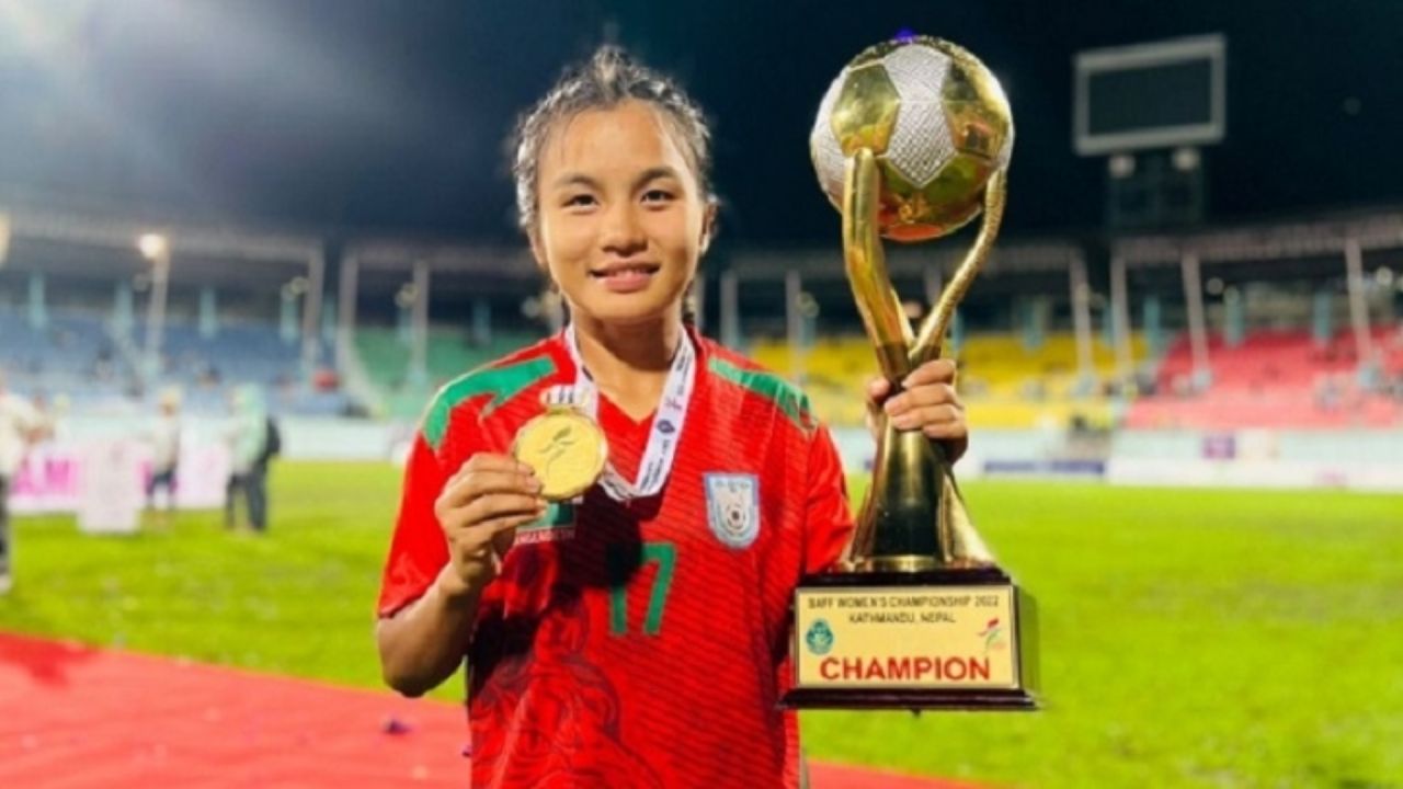 এশিয়ার বেশিরভাগ দেশের মেয়েরাই ঋতুপর্ণাকে আদর্শ মানে: ভারতের কোচ