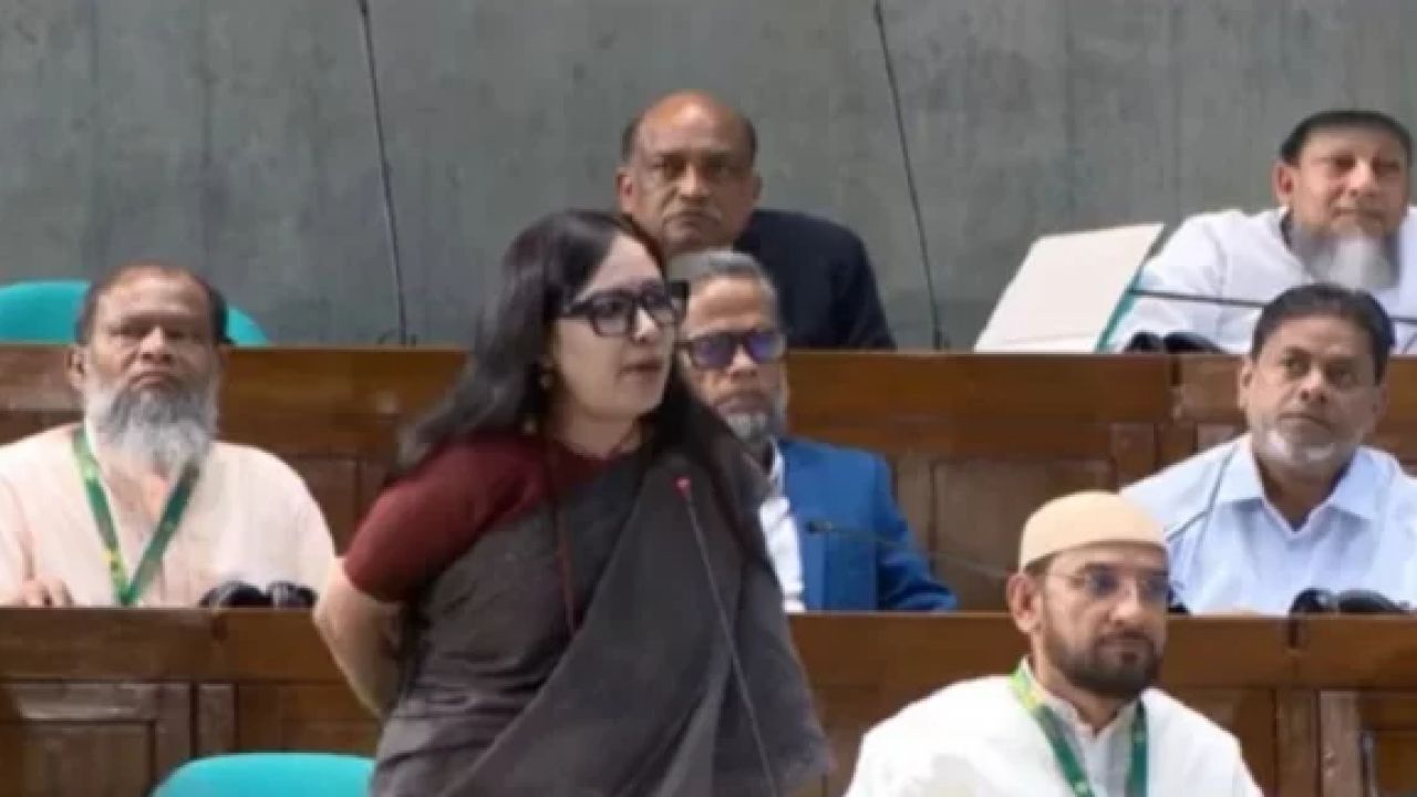 ‘কথা রাখেননি’ মন্ত্রী, সংসদে রুমিনের অভিযোগ, সতর্ক করলেন স্পিকার