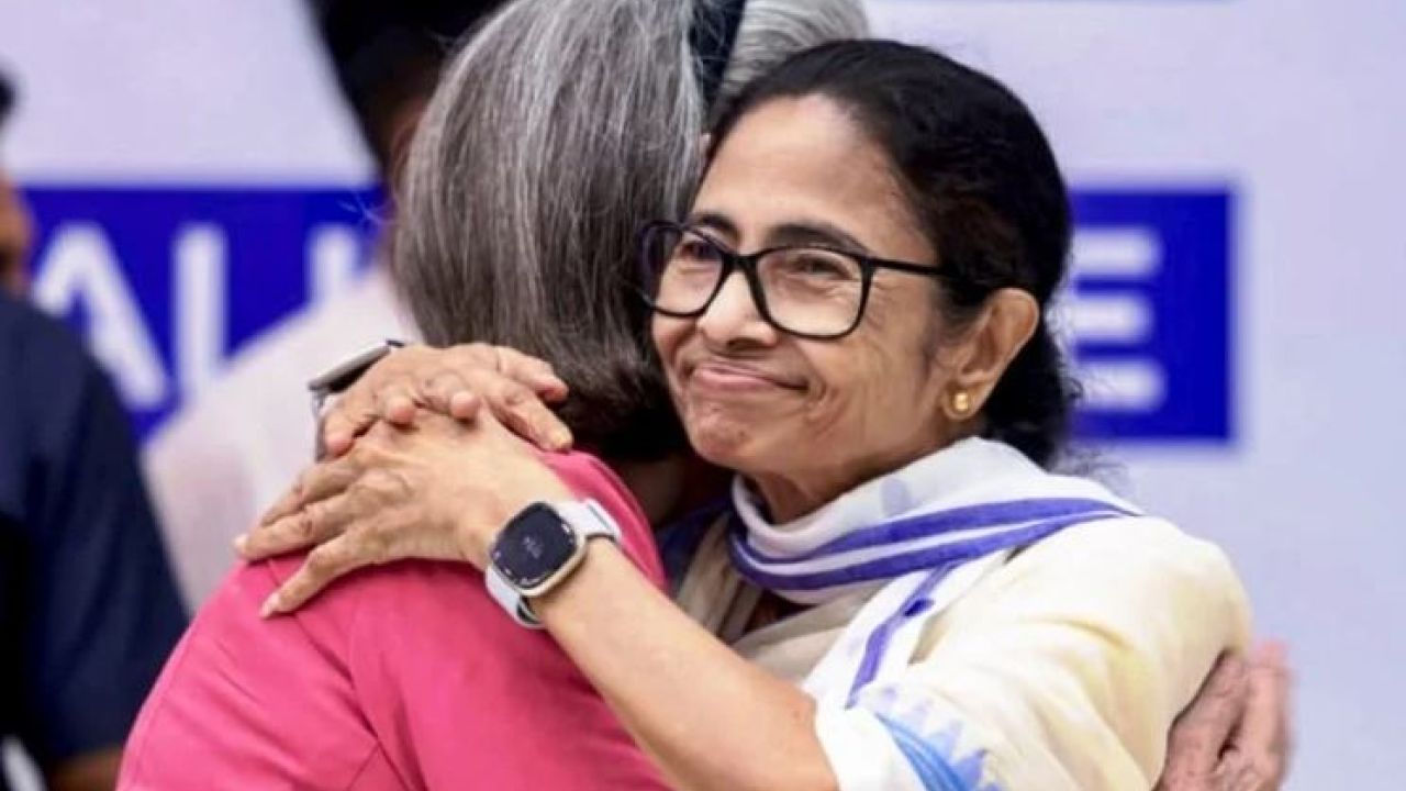 পলিটিক্যাল সিগন্যাল গেমে নতুন মাস্টারস্ট্রোক!