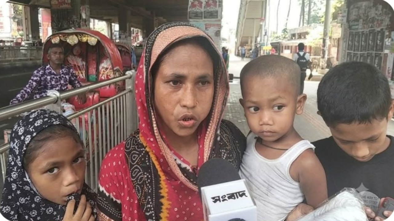 স্বামী উধাও, তিন সন্তান নিয়ে রাস্তায় মা