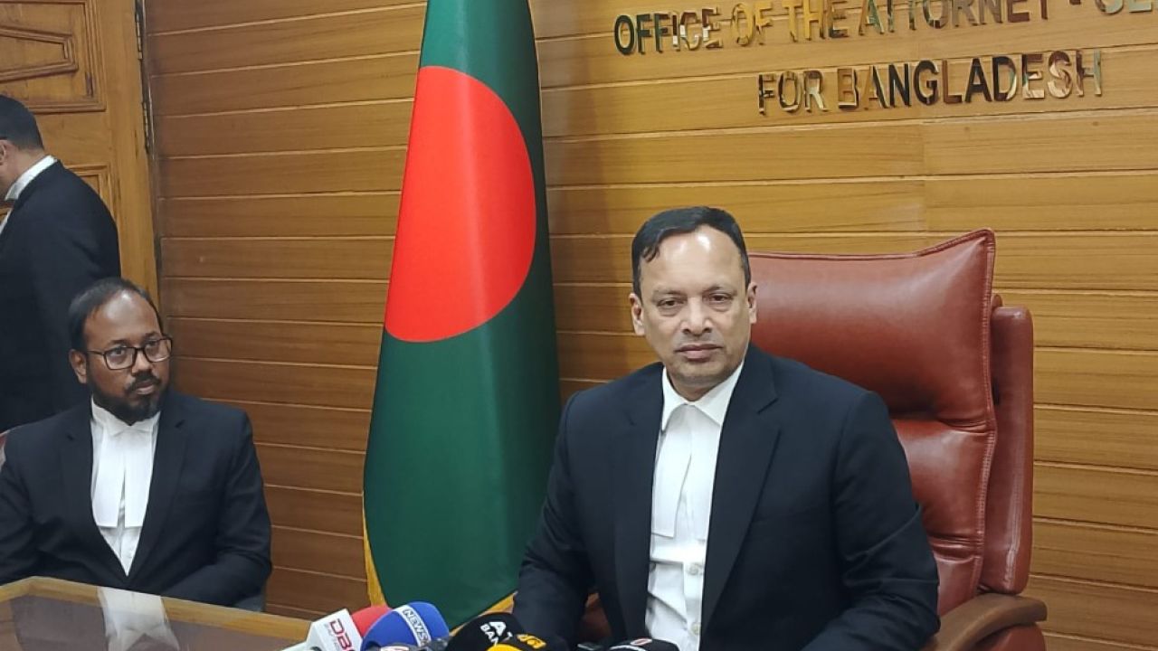 অ্যাটর্নি জেনারেলের নামে ভুয়া অভিযোগ, জোড়া জিডি