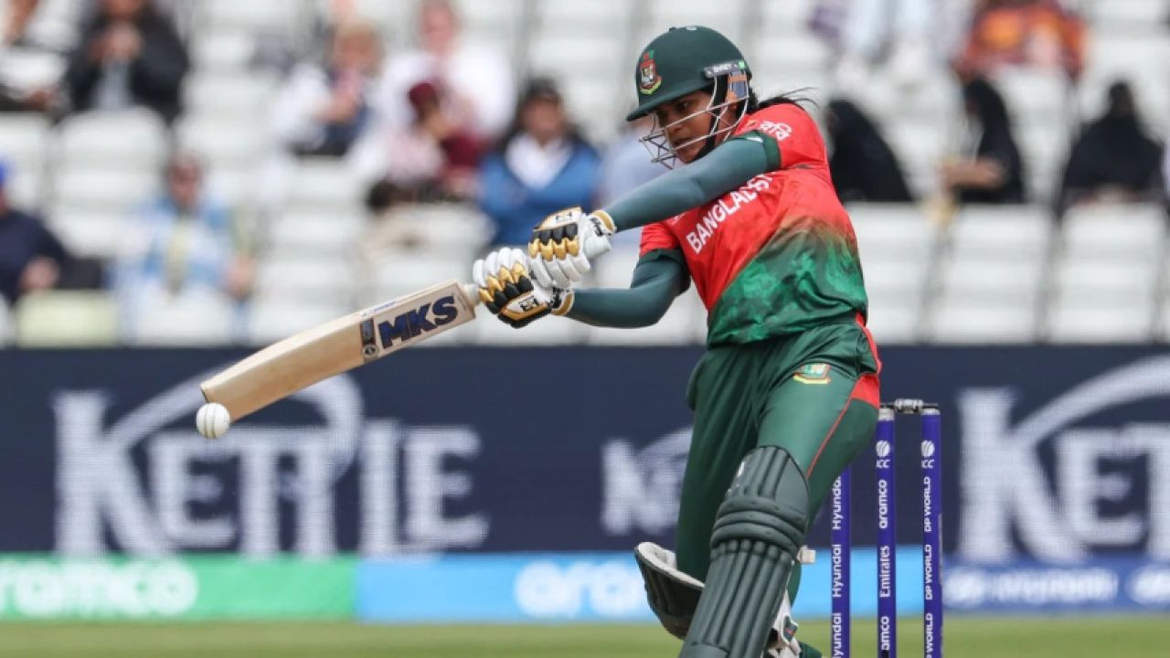 বিধ্বংসী জুহেইরিয়া: ডাচদের হারিয়ে বিশ্বকাপ শুরু টাইগ্রেসদের
