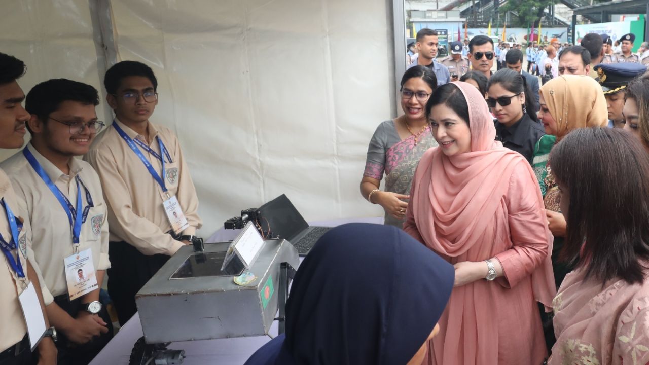 খুদে বিজ্ঞানীদের মেধা ও উদ্ভাবনী শক্তিতেই গড়ে উঠবে আগামীর বাংলাদেশ