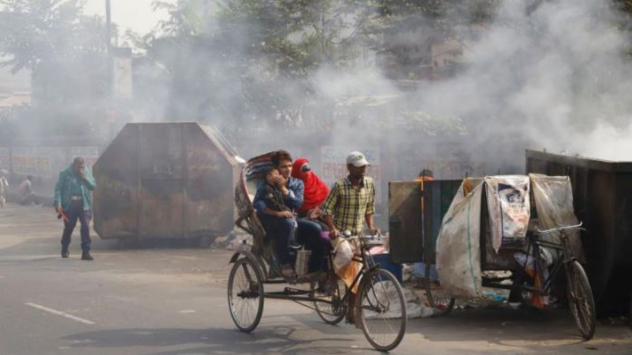 ঢাকার বায়ু ‘মাঝারি’, দূষণে শীর্ষে সান্তিয়াগো 