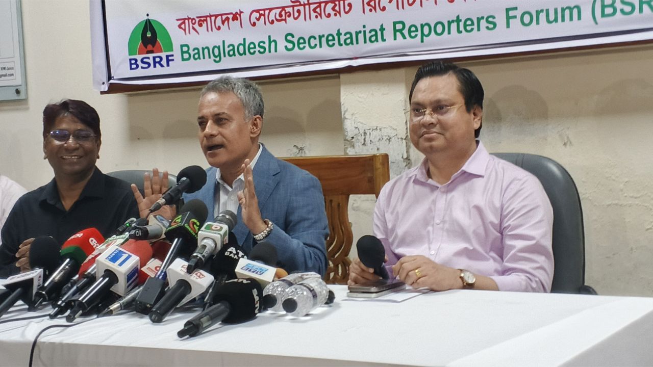পদ্মা সেতুর পিলারের পাশে মাটি কাটা ঝুঁকিপূর্ণ নয়: সেতুমন্ত্রী