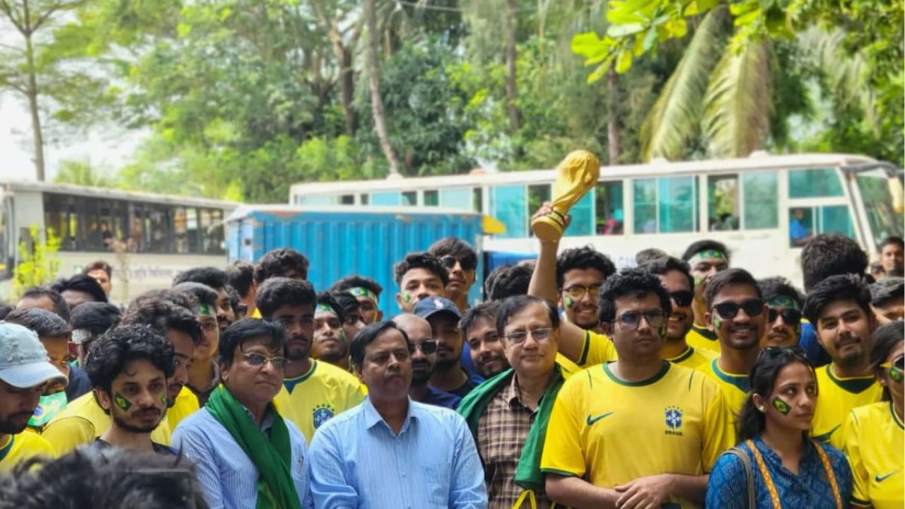 গোবিপ্রবিতে ব্রাজিল সমর্থকদের বর্ণাঢ্য র‍্যালি