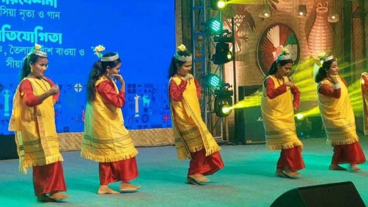 ফুলছড়া চা বাগান মাঠে চলছে ‘হারমোনি ফেস্টিভ্যাল’