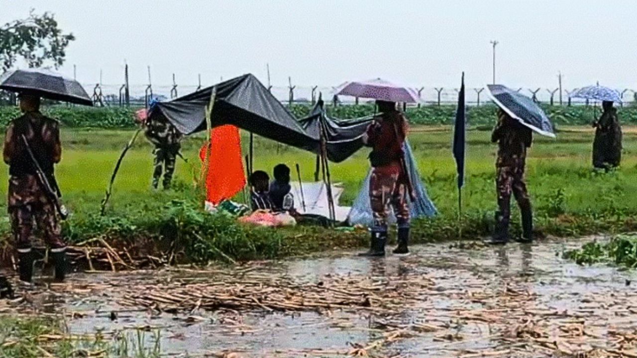 সীমান্ত রেখায় অনিশ্চিত জীবনের এক সপ্তাহ