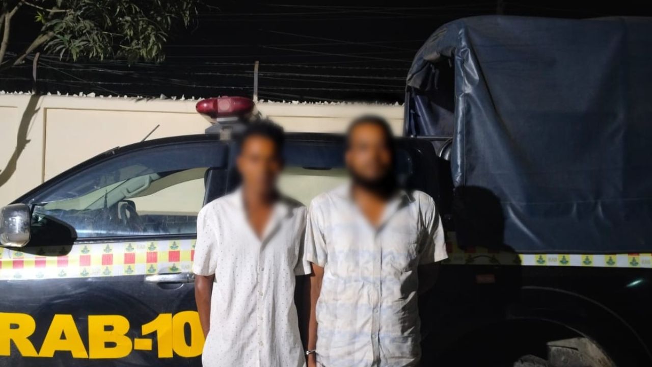 নগরকান্দায় ৩৫০ বোতল ‘স্কাফ’ সিরাপসহ গ্রেপ্তার ২