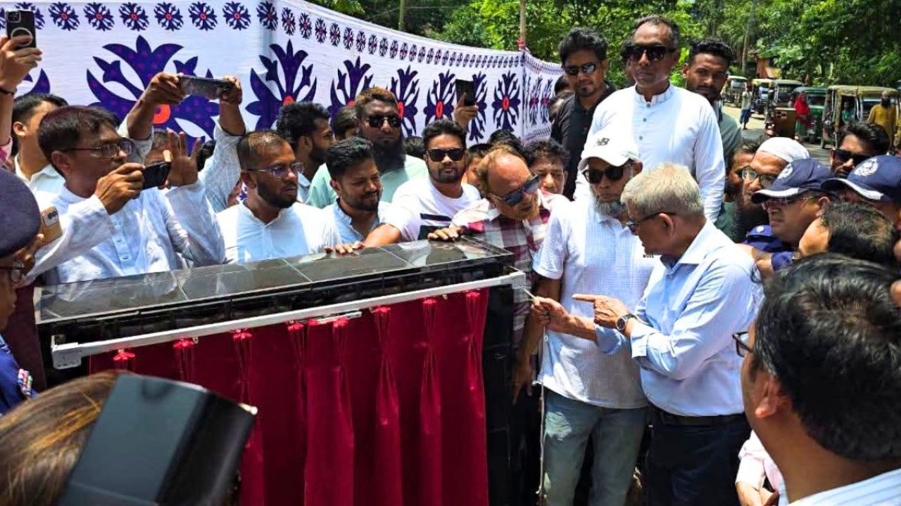 গজারিয়ায় বিভিন্ন উন্নয়ন প্রকল্পের উদ্বোধন করলেন স্থানীয় সরকার মন্ত্রী