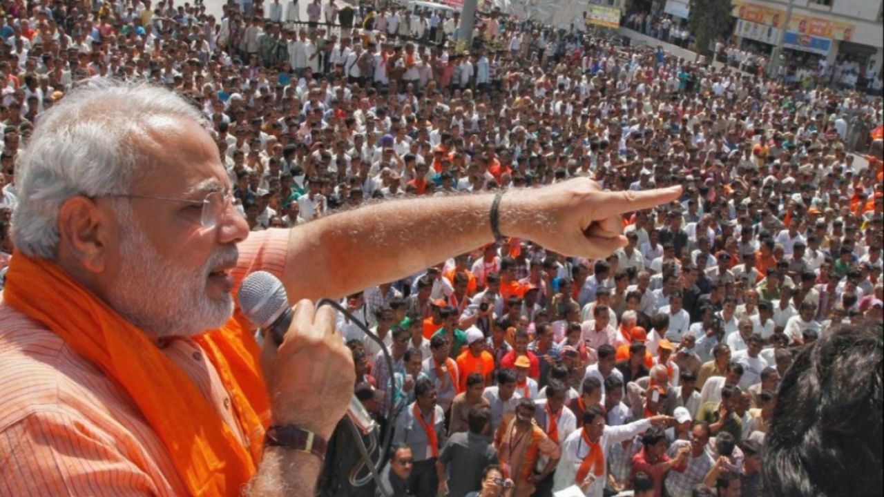তারকেশ্বরের মঞ্চে বিস্ফোরক দাবি মোদির