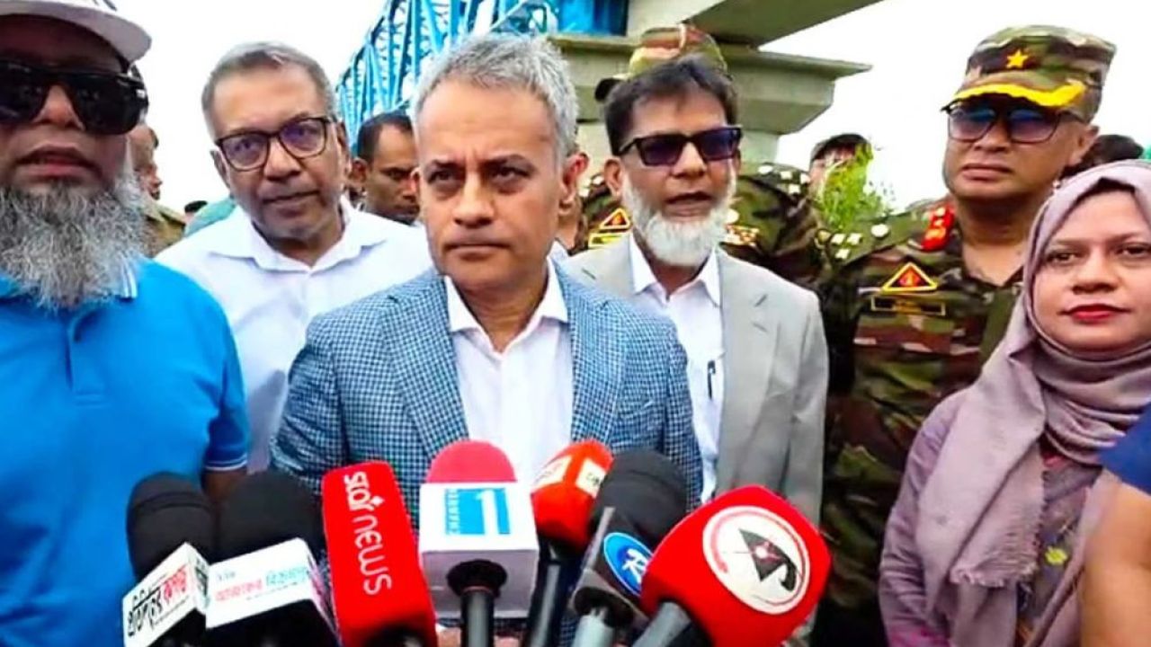 গণঅভ্যুত্থানের মাধ্যমে জনগণ তাদের দেশ ছাড়তে বাধ্য করেছে : সেতুমন্ত্রী