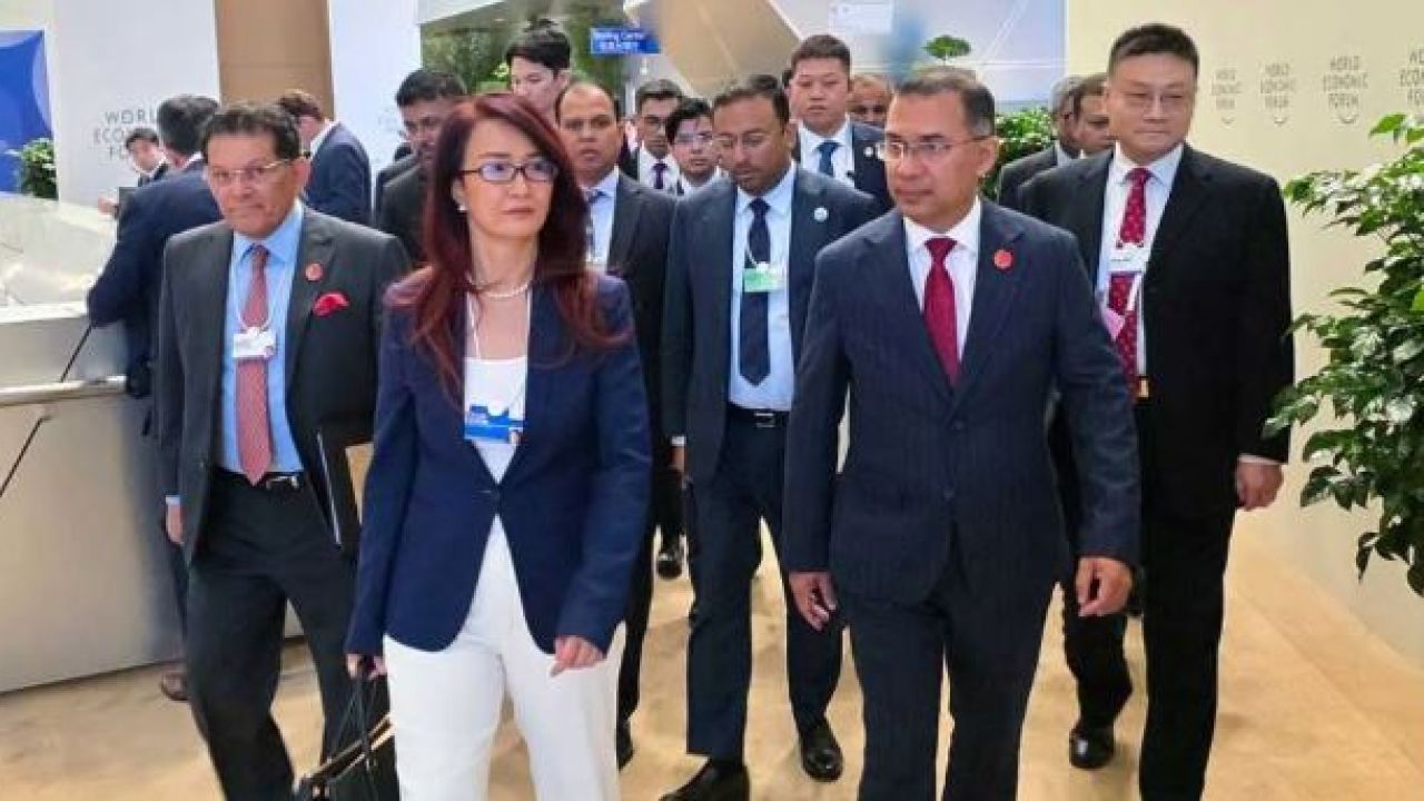 চীনে লালগালিচা সংবর্ধনার পর রাষ্ট্রীয় ভোজে প্রধানমন্ত্রী